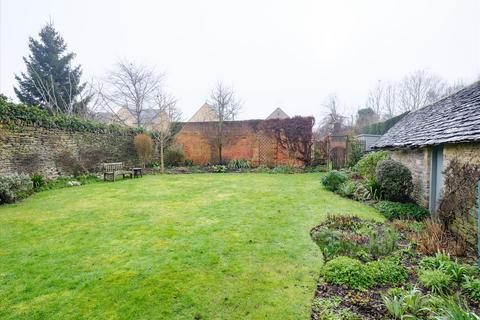 4 bedroom detached house for sale, South Cerney, Gloucestershire, GL7