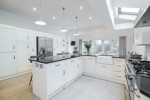 5 bedroom terraced house for sale, Tranmere Road, London SW18