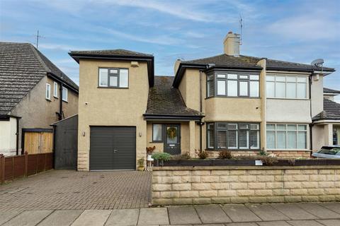 4 bedroom semi-detached house for sale, Loraine Crescent, Darlington