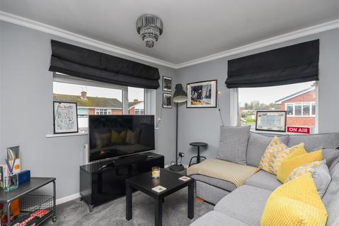 73 Chillington Drive, Codsall, Wolverhampton, WV8 1AU