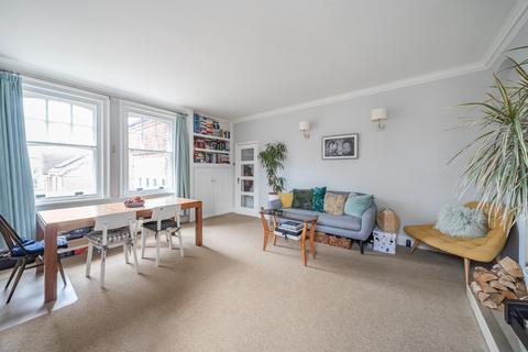 2 bedroom flat for sale, Copers Cope Road, Beckenham