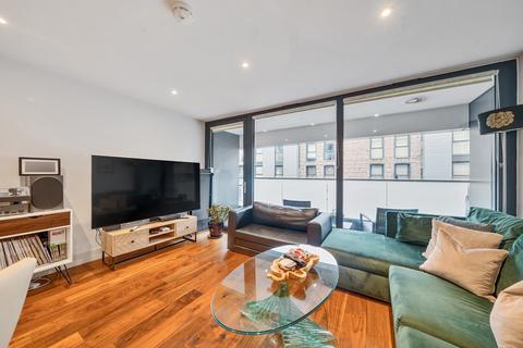 1 bedroom apartment for sale, Lambarde Square, Greenwich