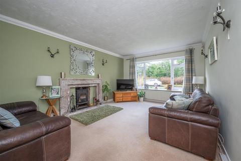 9 Appleby Close, Great Alne, Alcester, B49 6HJ