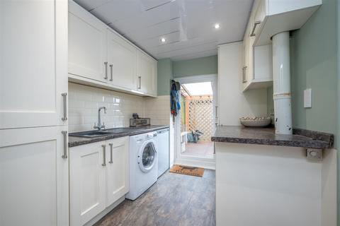9 Appleby Close, Great Alne, Alcester, B49 6HJ