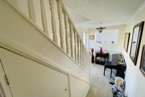 3 bedroom semi-detached house for sale, Ellesmere Road, Bedworth