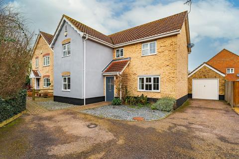 4 bedroom detached house for sale, High Street, Kessingland