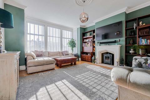 3 bedroom apartment for sale, Finchley Road, Westcliff-on-sea, SS0