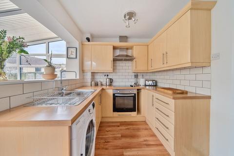 12 Avalon Close, Yatton, Bristol, BS49 4AQ