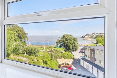 undefined, Top floor flat with garage next to Marine Lake, Clevedon