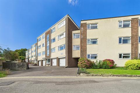 undefined, Top floor flat with garage next to Marine Lake, Clevedon