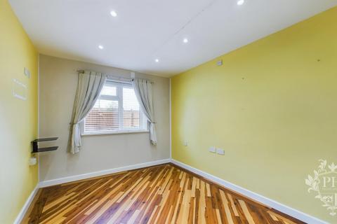 4 bedroom terraced house for sale, Cargo Fleet Lane, Middlesbrough