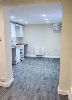 1 bedroom flat to rent, Wimpole Street, Ashton-under-Lyne OL6