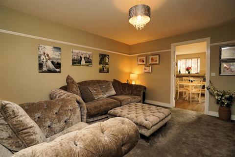 21 The Hedgerows, Eggborough, Goole, DN14 0PQ