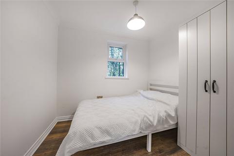 20 Beaumont Place, Isleworth, TW7 7LB