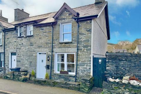 2 bedroom semi-detached house for sale, Church Street, Dolwyddelan