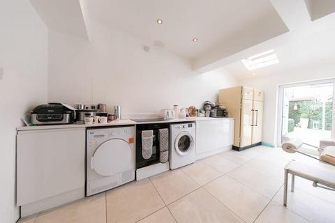 1 Beech Grove, Knott End On Sea, Poulton-le-fylde, FY6 0AL