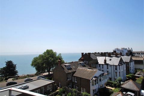 3 bedroom apartment for sale, Tower Court, Westcliff Parade, Westcliff-on-Sea, Essex, SS0