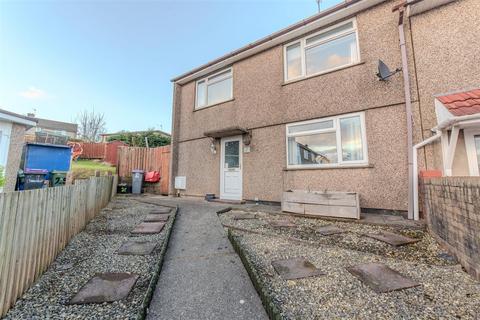 3 bedroom end of terrace house for sale, Keats Close, Cwmbran NP44