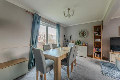 3 bedroom end of terrace house for sale, Keats Close, Cwmbran NP44