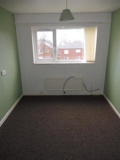 3 bedroom terraced house to rent, Acorn Way, Oldham, Greater Manchester, OL1 2AY.