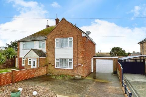 2 bedroom semi-detached house for sale, Channon Road, Greatstone