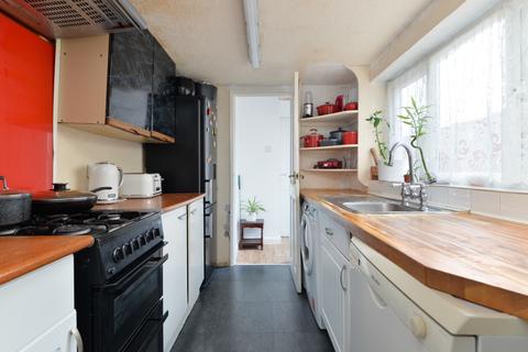 3 bedroom terraced house for sale, Upper Denmark Road