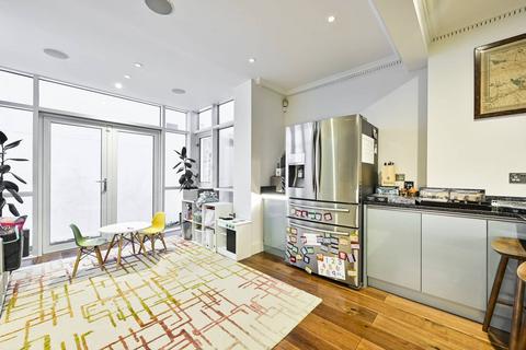 undefined, Palace Street, Westminster, London, SW1E