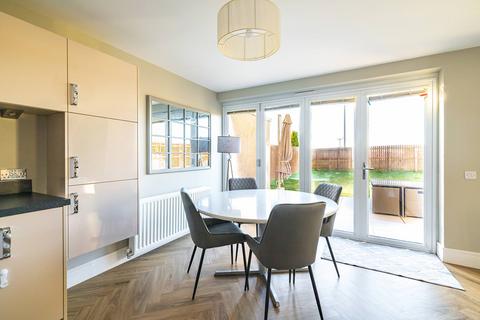 19 Burnland View, Elrick, Westhill, AB32 6AG