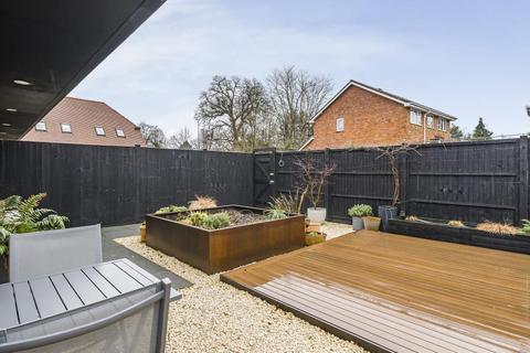 undefined, Calcot,  Reading,  Berkshire,  RG31