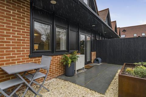 undefined, Calcot,  Reading,  Berkshire,  RG31