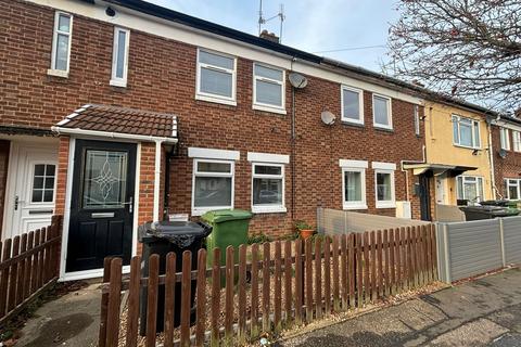 2 bedroom terraced house to rent, Willesden Avenue, PETERBOROUGH PE4