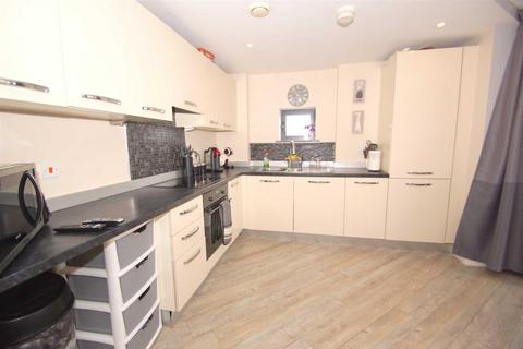 2 bedroom flat for sale, St. Peters Street, Leeds