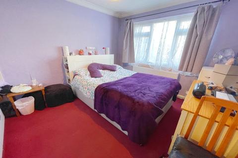 1 bedroom flat for sale, Bascott Close, Bournemouth, Dorset