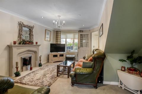 3 bedroom semi-detached house for sale, Crosby Gardens, Northallerton