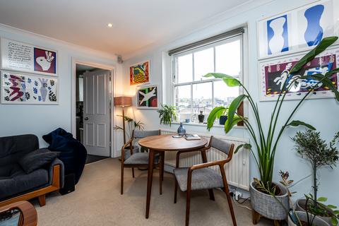 2 bedroom flat for sale, Crawford Street, London W1H