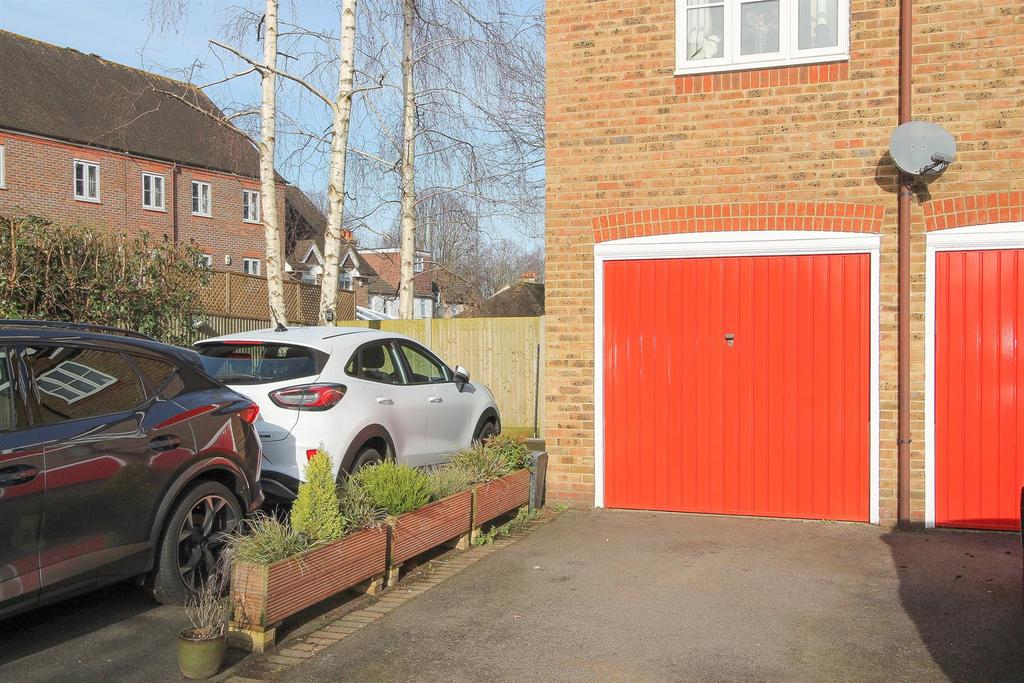 Garage#.jpg