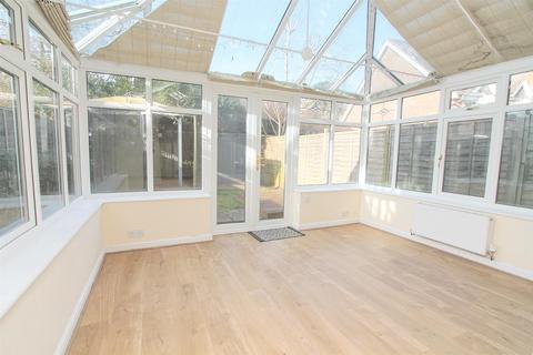 12 Burns Close, Carshalton, SM5 4PY