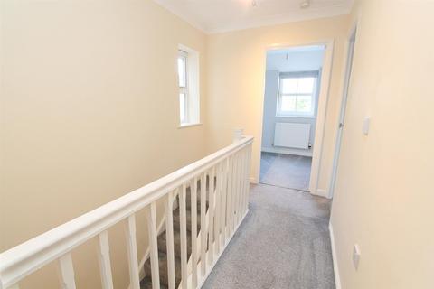 12 Burns Close, Carshalton, SM5 4PY