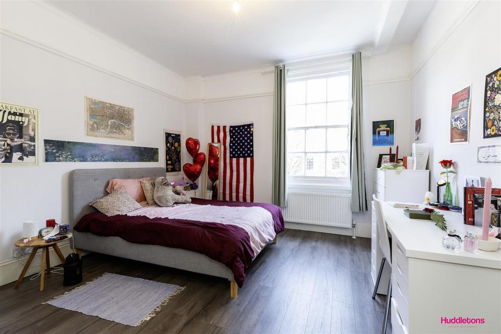 37 A Chalton Street -8.jpg