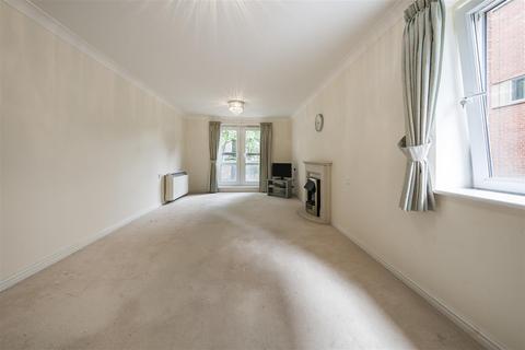 1 bedroom apartment for sale, Alma Road, Windsor