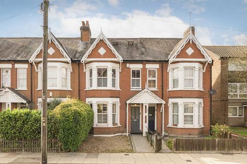 5 bedroom terraced house to rent, Percy Road, Hampton TW12