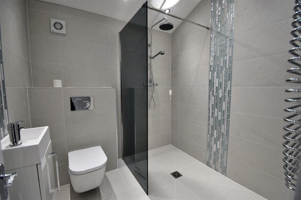 Downstairs Wet Room