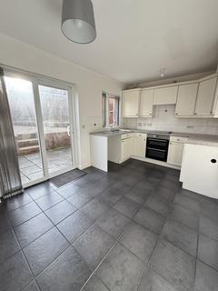 2 bedroom semi-detached house to rent, Netherfield, Elsecar, Barnsley S74