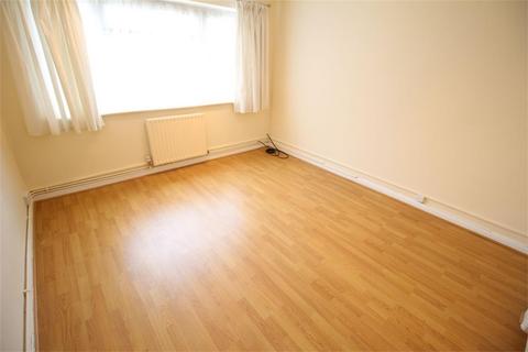 2 bedroom maisonette to rent, Whitchurch Lane, Edgware