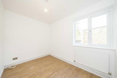 undefined, Waldegrave Road, Teddington TW11