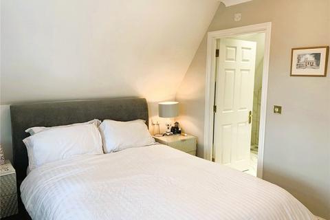 3, Woodpeckers Park Road, Winchester, SO23 7BQ