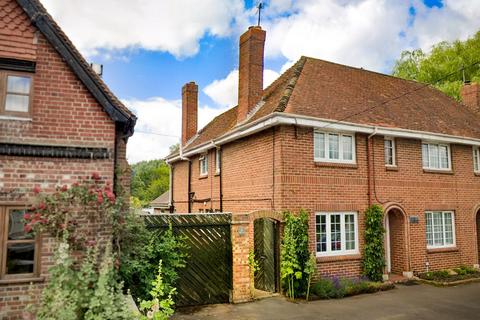 2 bedroom country house for sale, The Villas, Long Wittenham Oxon, OX14