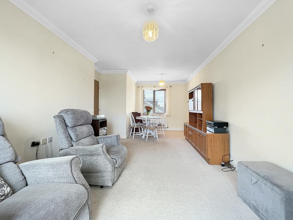 Living Room/Diner