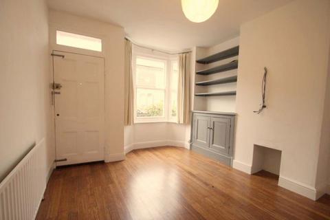 2 bedroom terraced house to rent, Clarendon Park Road, Leicester