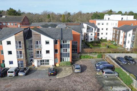 2 bedroom retirement property for sale, Kings Place, FLEET GU51